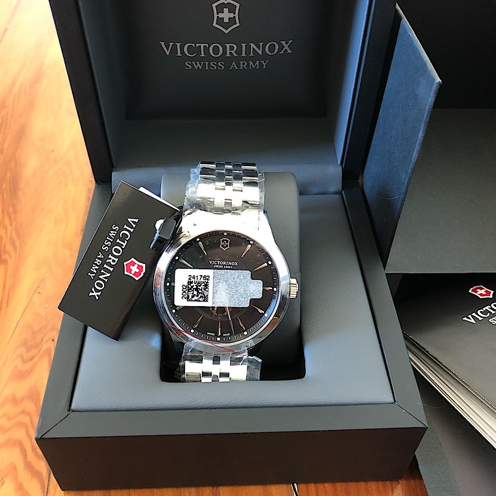 NWT Silver Victorinox Swiss Army Watch